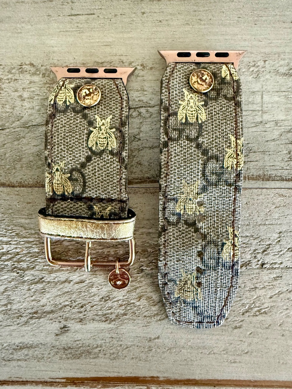 VGUC Spark*l Sparklbands Gucci GG Bee Apple Watch Band